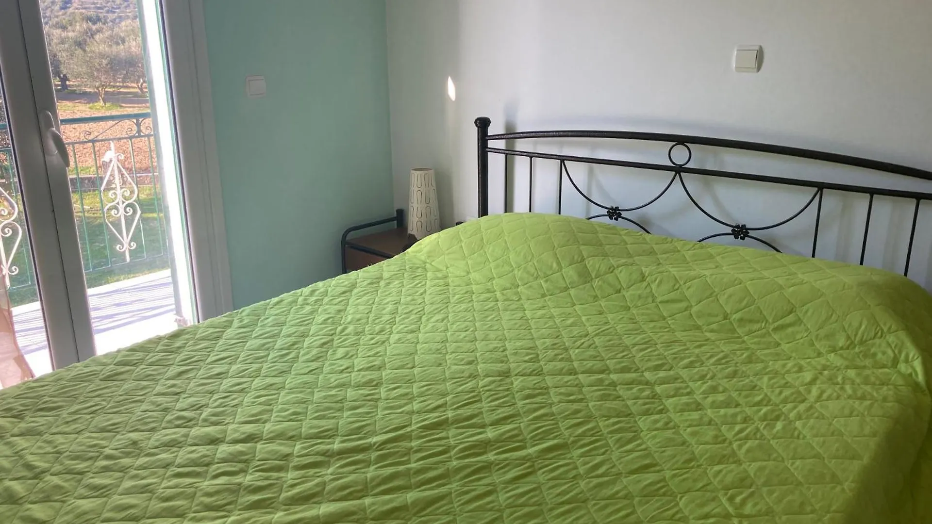 Ammodares Lixouri Apartment